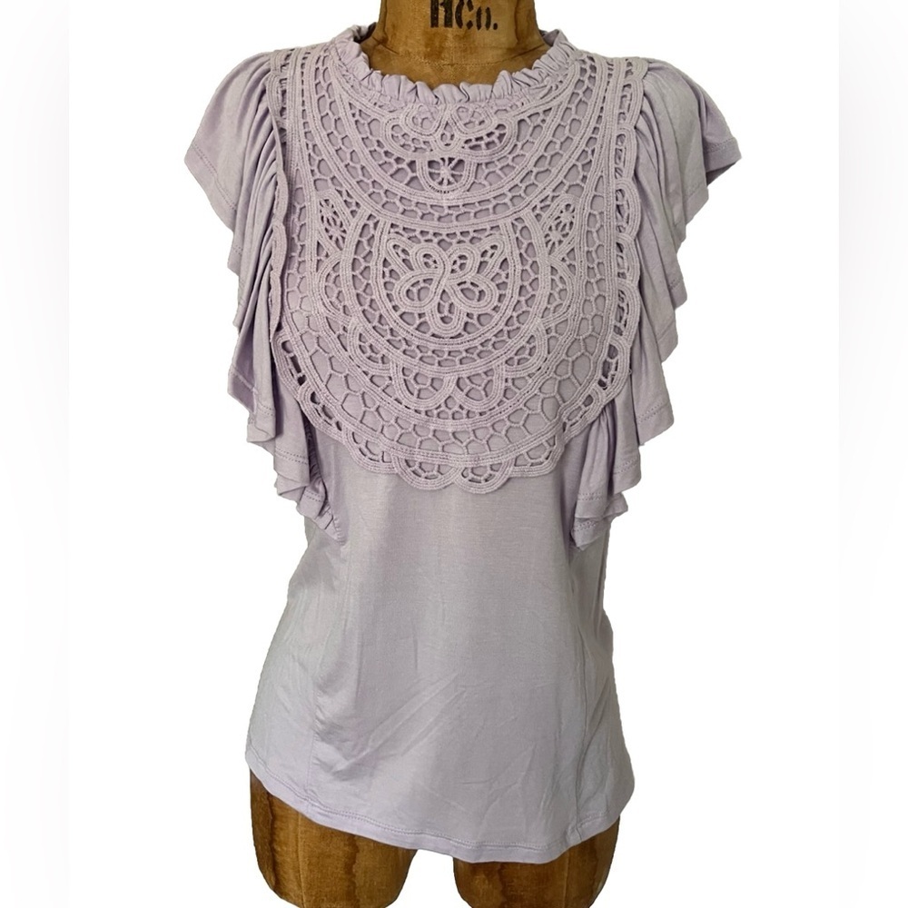 Cable & Gauge Lilac Crochet Accent Blouse NWOT S - Picture 2 of 9